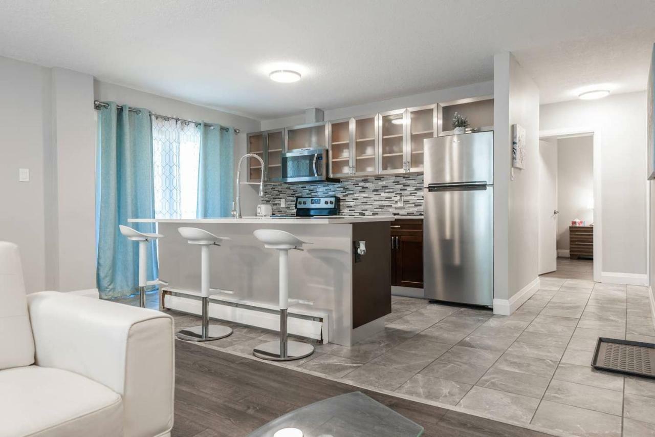 Entire 2 Bedroom Apartment Uptown Waterloo - E2 Экстерьер фото
